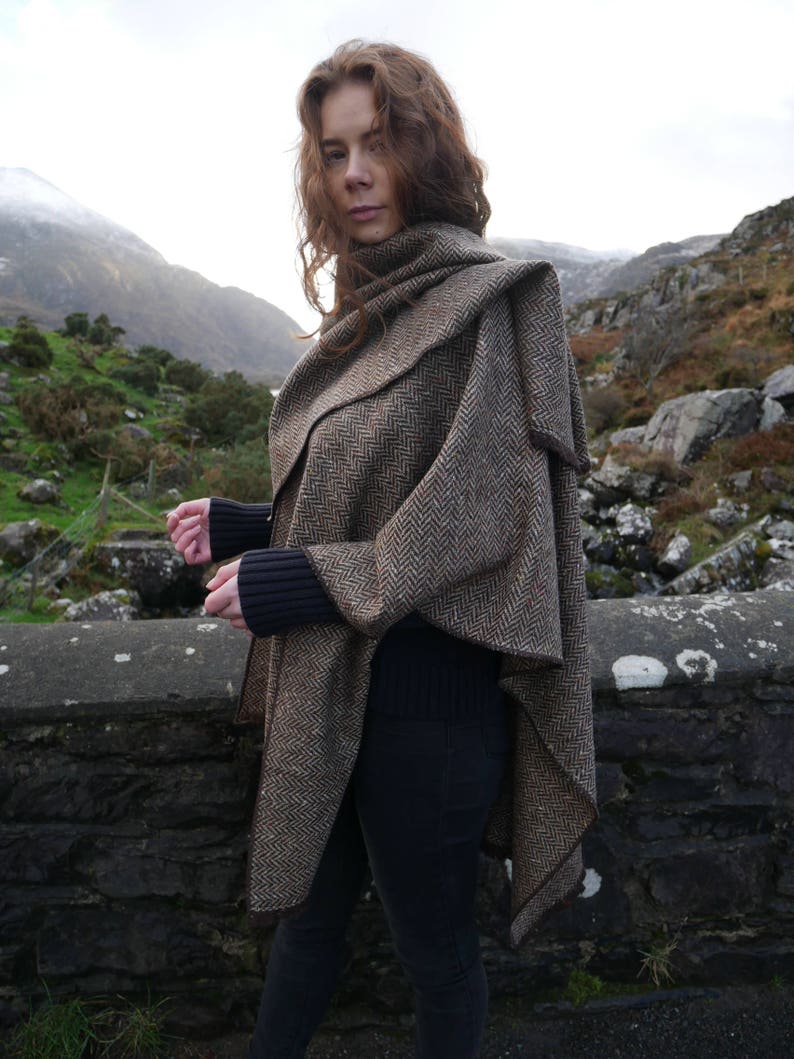 Irish Donegal Tweed Ruana, Wrap, Cape,  - Brown/Beige Herringbone With Multi-colour Fleck/Speckled -100% Pure New Wool - Handmade in Ireland