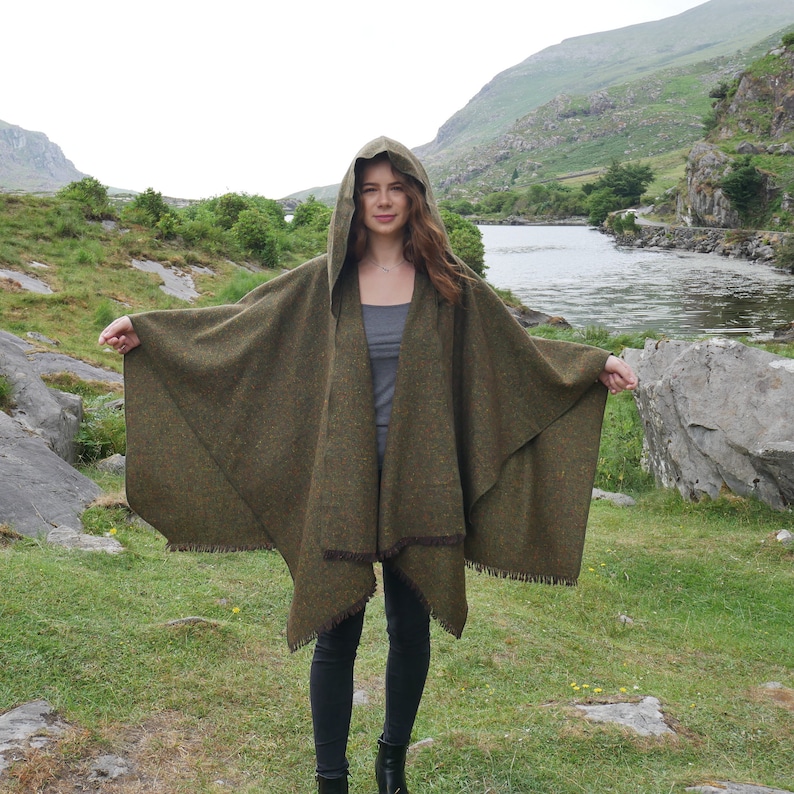 Irish Donegal Tweed Wool Hooded Ruana, Wrap, Cape, Arisaid  - Speckled Forest Green -100% Pure New Wool- Limited Stock - HANDMADE IN IRELAND