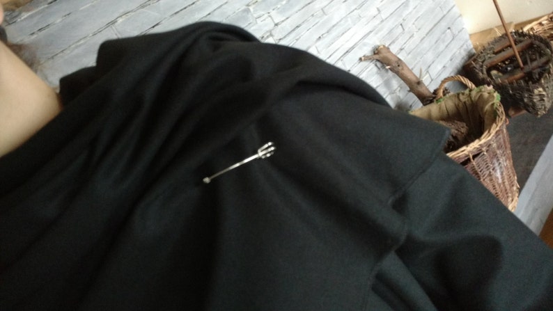 Irish Tweed Wool Ruana, Wrap, Cape, Arisaid , Rectangle Cloak - Black - 100% Pure New Wool - unisex - HANDMADE IN IRELAND