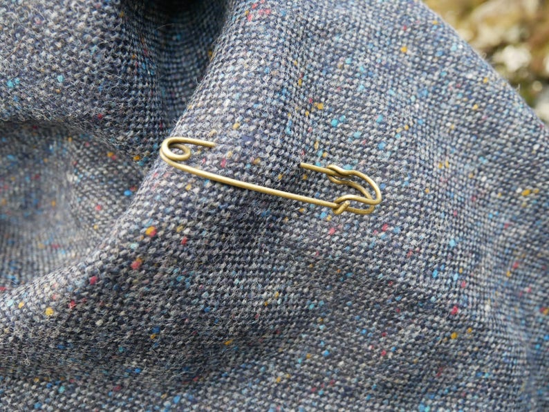 Irish Donegal Tweed Wool Ruana, Wrap, Cape, Arisaid -Speckled Blue/With Fleck/Salt&Pepper- 100% Pure New Wool - Unisex - HANDMADE IN IRELAND