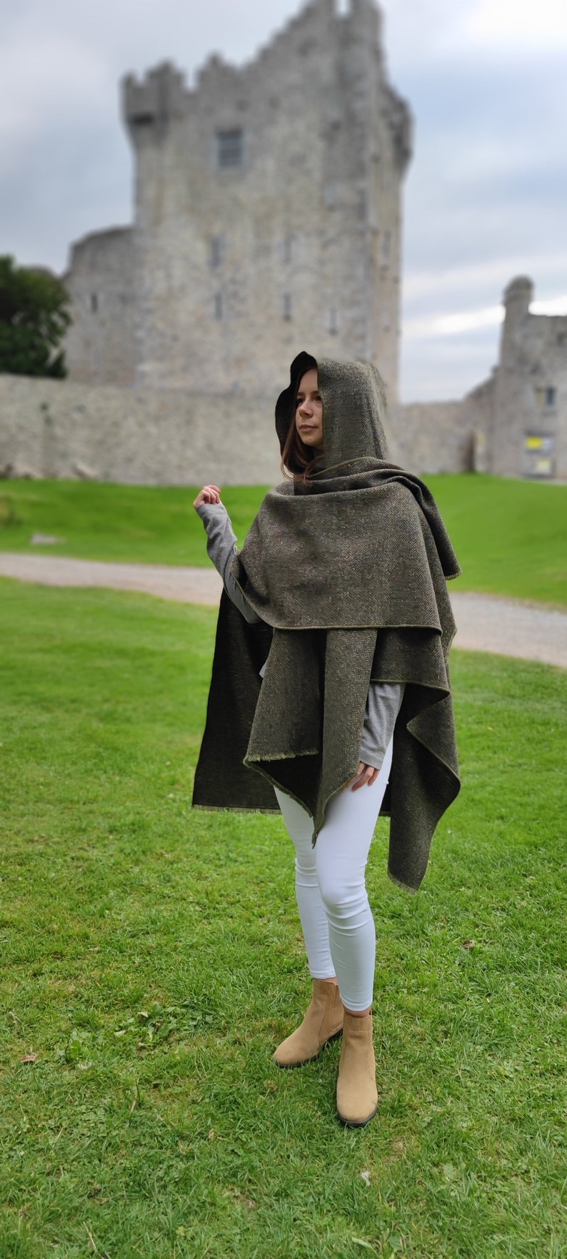 Irish Donegal Tweed Wool Hooded Ruana, Cape, Rectangle Cloak - Speckled Forest Green Herringbone - Mediumweight -Unisex- HANDMADE IN IRELAND