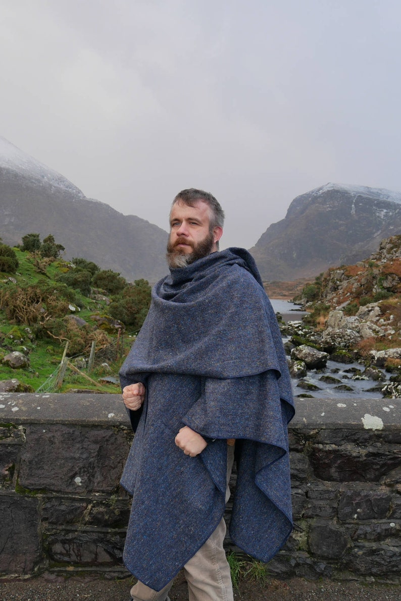 Irish Donegal Tweed Wool Ruana, Wrap, Cape, Arisaid -Speckled Blue/With Fleck/Salt&Pepper- 100% Pure New Wool - Unisex - HANDMADE IN IRELAND