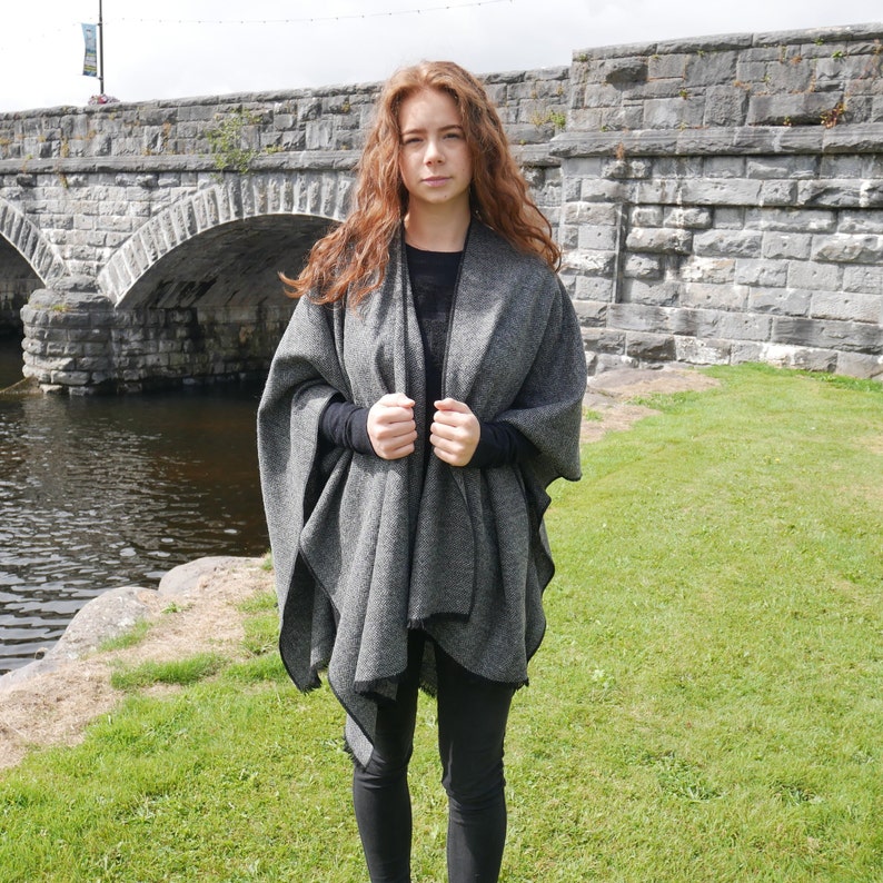 Irish Donegal Tweed Wool Ruana, Wrap, Cape, Cloak, Arisaid - Black/White  Herringbone - 100% Pure New Wool - Unisex - HANDMADE IN IRELAND