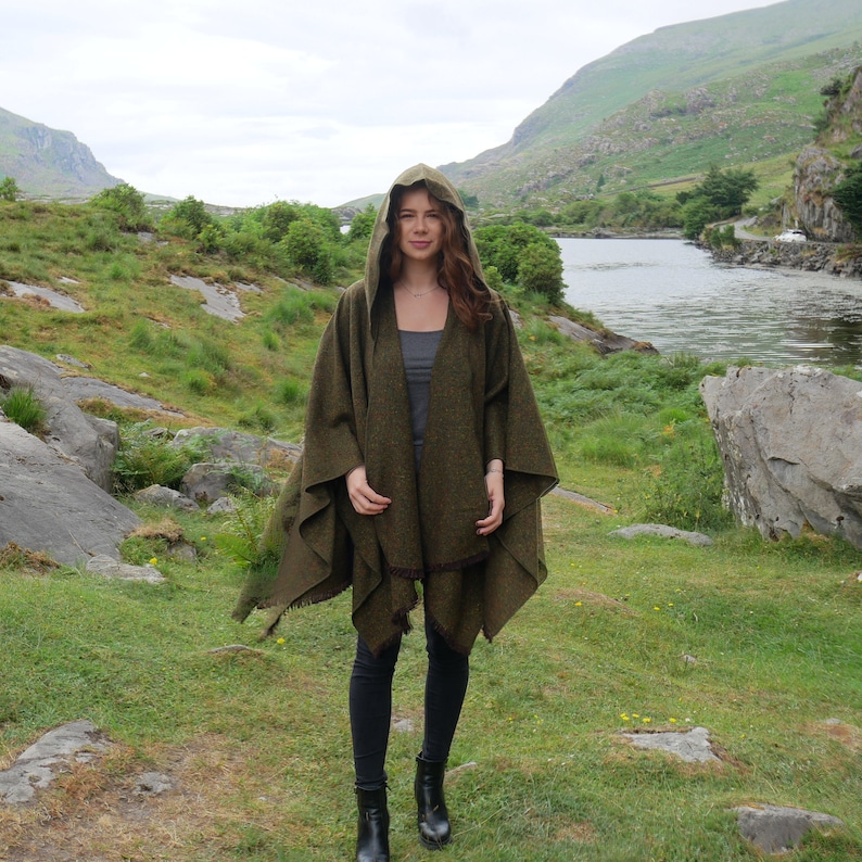Irish Donegal Tweed Wool Hooded Ruana, Wrap, Cape, Arisaid  - Speckled Forest Green -100% Pure New Wool- Limited Stock - HANDMADE IN IRELAND