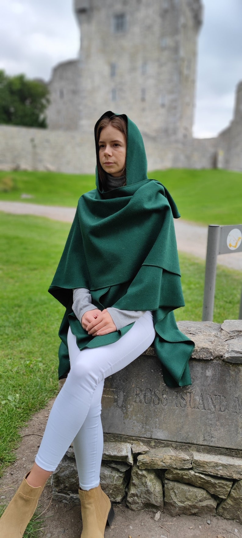 Irish Woven Wool Cape, Ruana, Wrap, Rectangle Cloak - 100% Pure New Wool - Emerald / Bottle Green - HANDMADE IN IRELAND