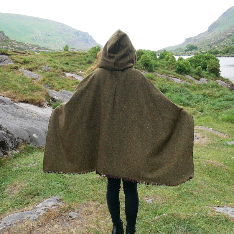 Irish Donegal Tweed Wool Hooded Ruana, Wrap, Cape, Arisaid  - Speckled Forest Green -100% Pure New Wool- Limited Stock - HANDMADE IN IRELAND