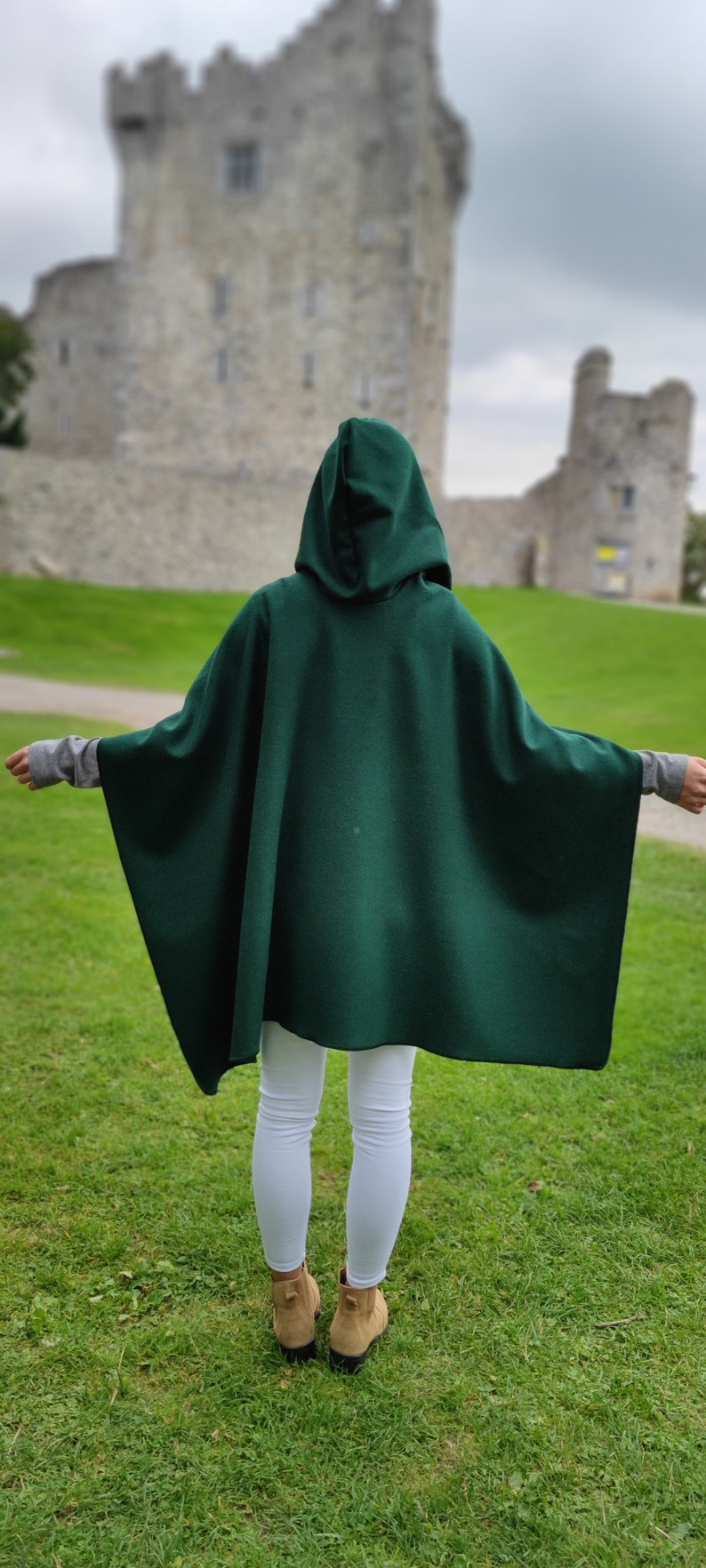 Irish Woven Wool Cape, Ruana, Wrap, Rectangle Cloak - 100% Pure New Wool - Emerald / Bottle Green - HANDMADE IN IRELAND