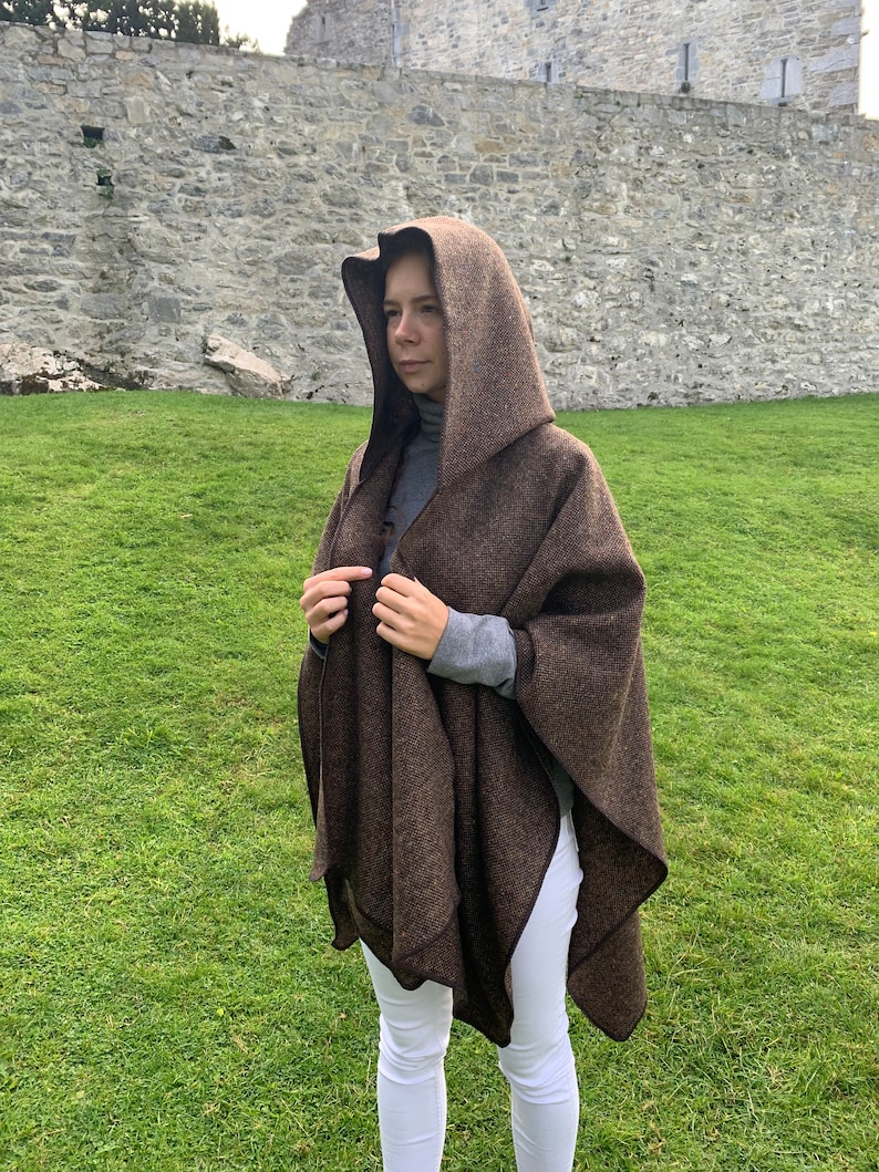 Irish Donegal tweed wool hooded ruana, wrap, cape - brown melange/speckled/flecked //HEAVY TWEED//- 100% Pure New Wool - Handmade in Ireland