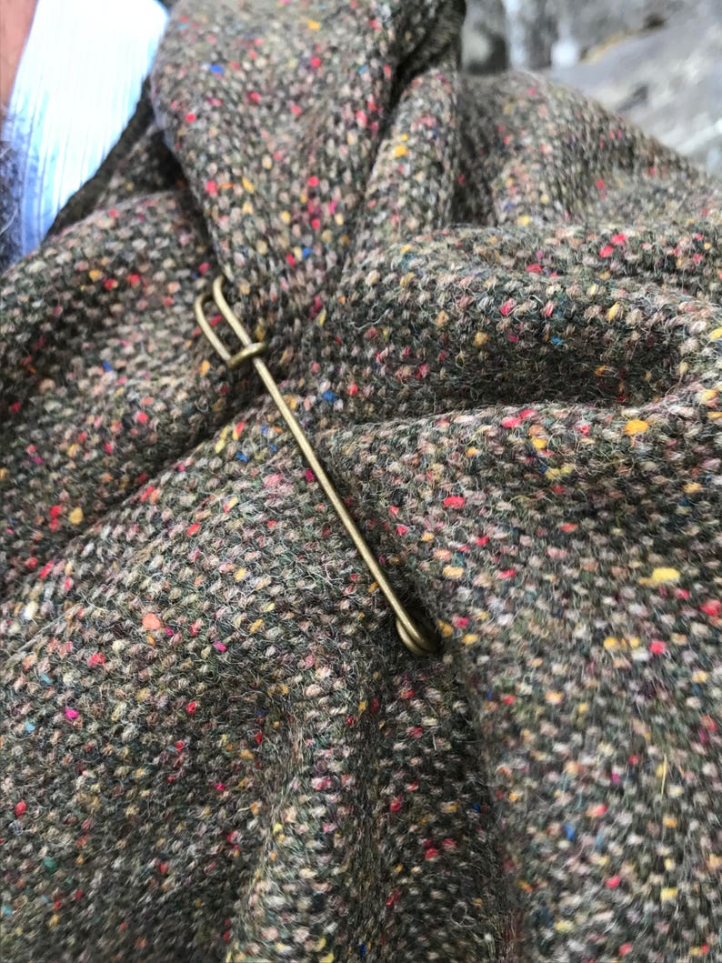 Irish Donegal Tweed Wool Ruana, Wrap, Cape, Cloak - Speckled Brown - /HEAVY TWEED/ - 100% Pure New Wool - Unisex - Handmade in Ireland