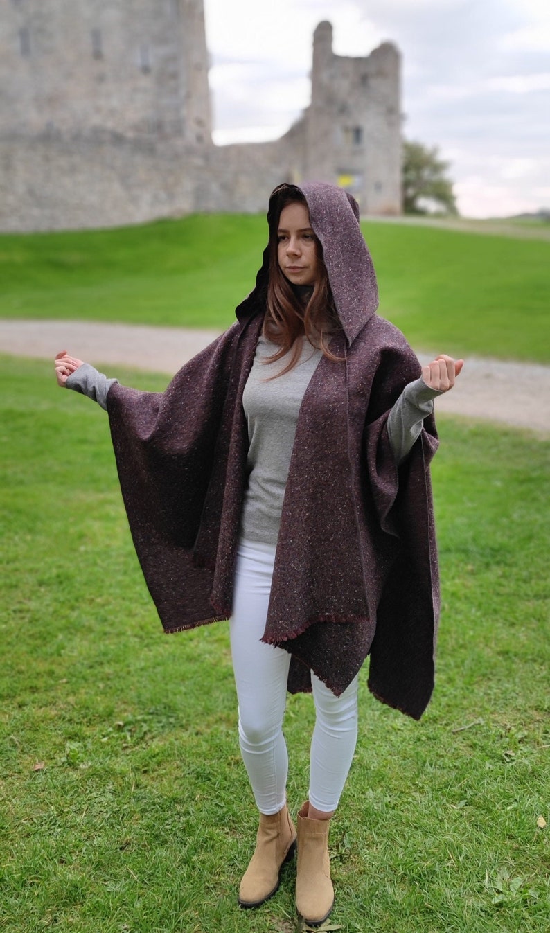 Irish Donegal Tweed Wool Hooded Ruana, Cape, Rectangle Cloak - Traditional Burgundy Fleck - Heavy Tweed - Unisex - HANDMADE IN IRELAND