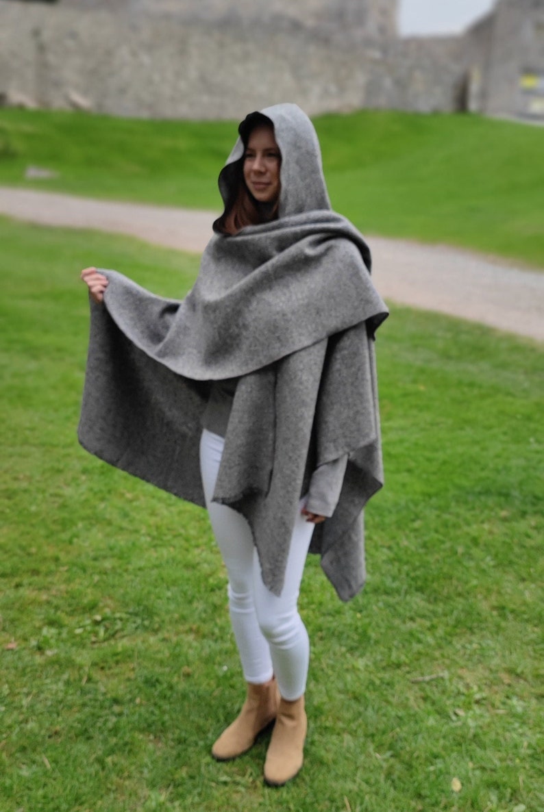 Irish Donegal Tweed Wool Hooded Ruana, Cape, Rectangle Cloak - Traditional Grey Fleck  - Heavy Tweed - Unisex - HANDMADE IN IRELAND