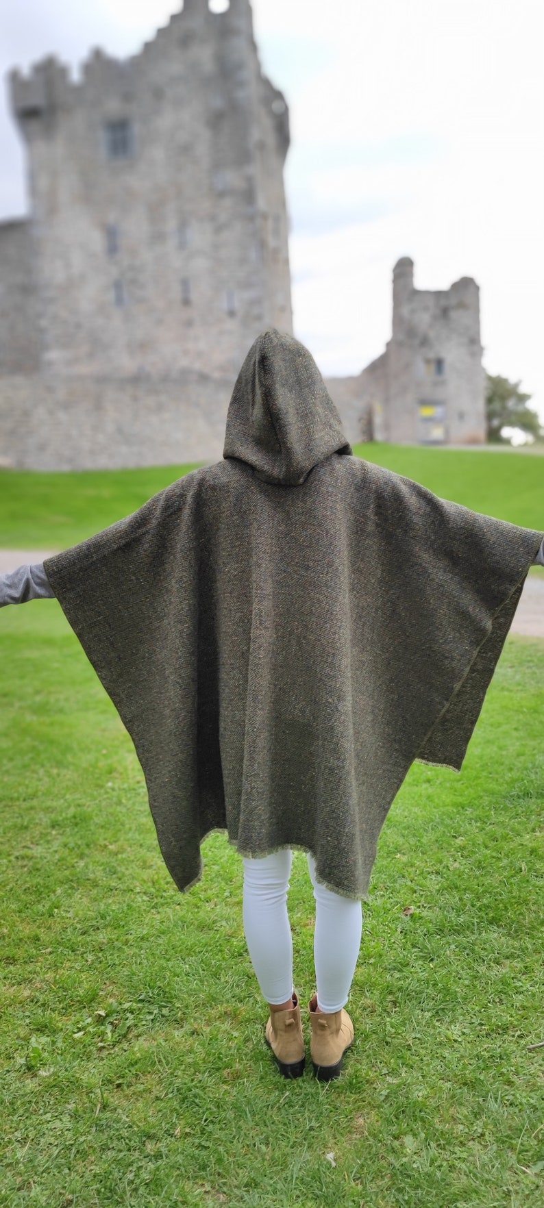 Irish Donegal Tweed Wool Hooded Ruana, Cape, Rectangle Cloak - Speckled Forest Green Herringbone - Mediumweight -Unisex- HANDMADE IN IRELAND