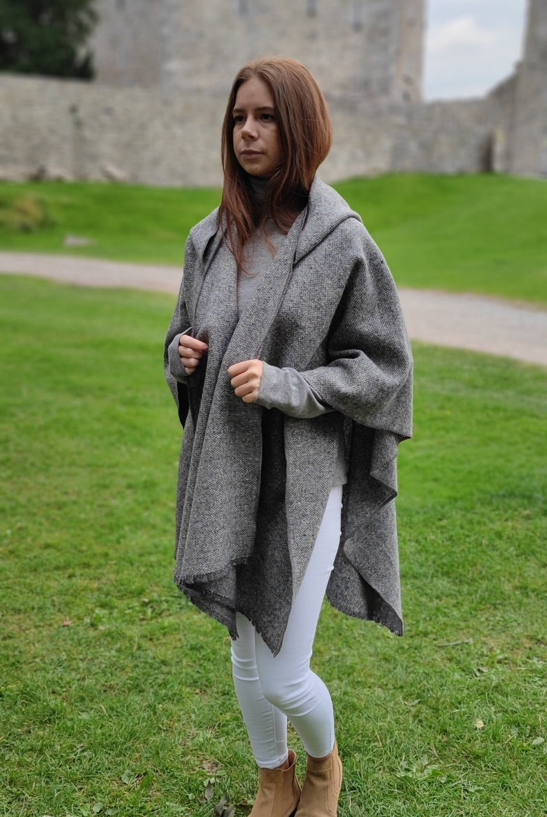 Irish Donegal Tweed Wool Hooded Ruana, Cape, Rectangle Cloak - Traditional Grey Fleck  - Heavy Tweed - Unisex - HANDMADE IN IRELAND
