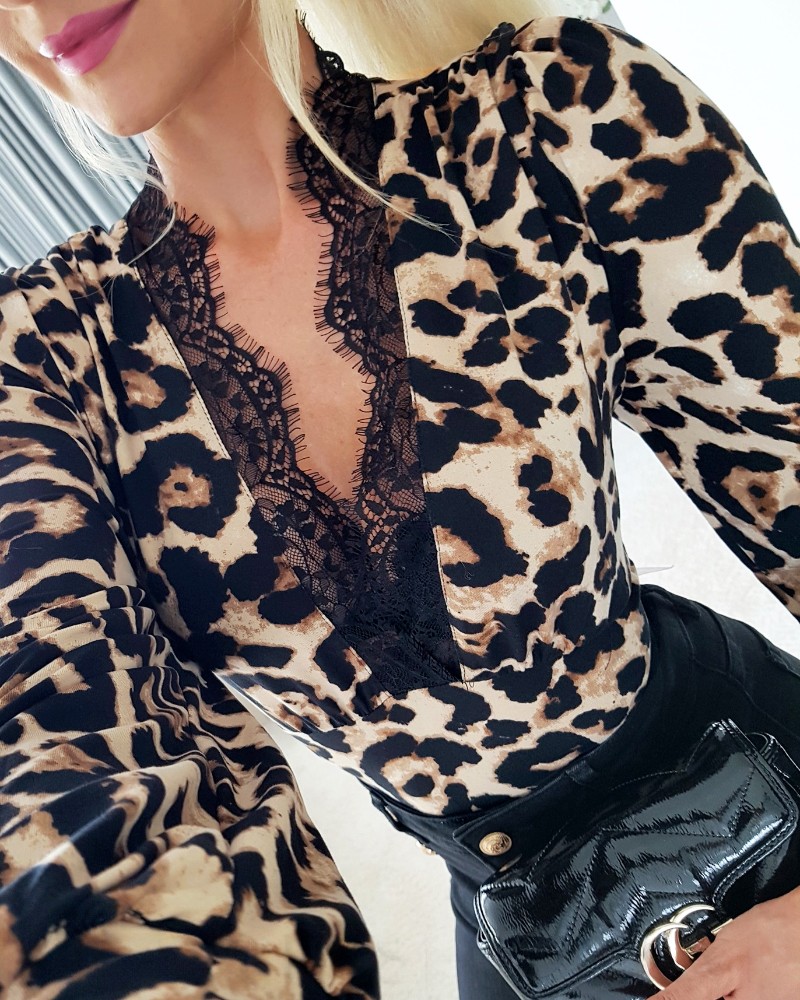 Leopard Print Contrast Lace Slim Fit Top Long Sleeve Plunge Blouse
