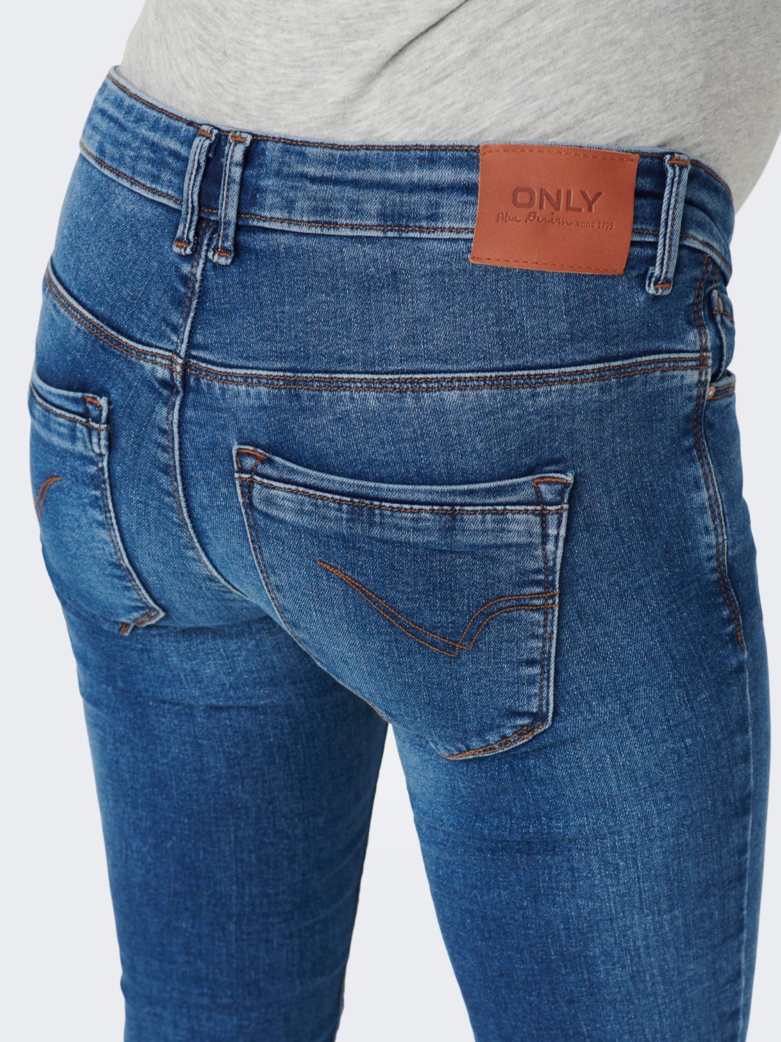 OLMPAOLA HW SK AZG0007 DNM