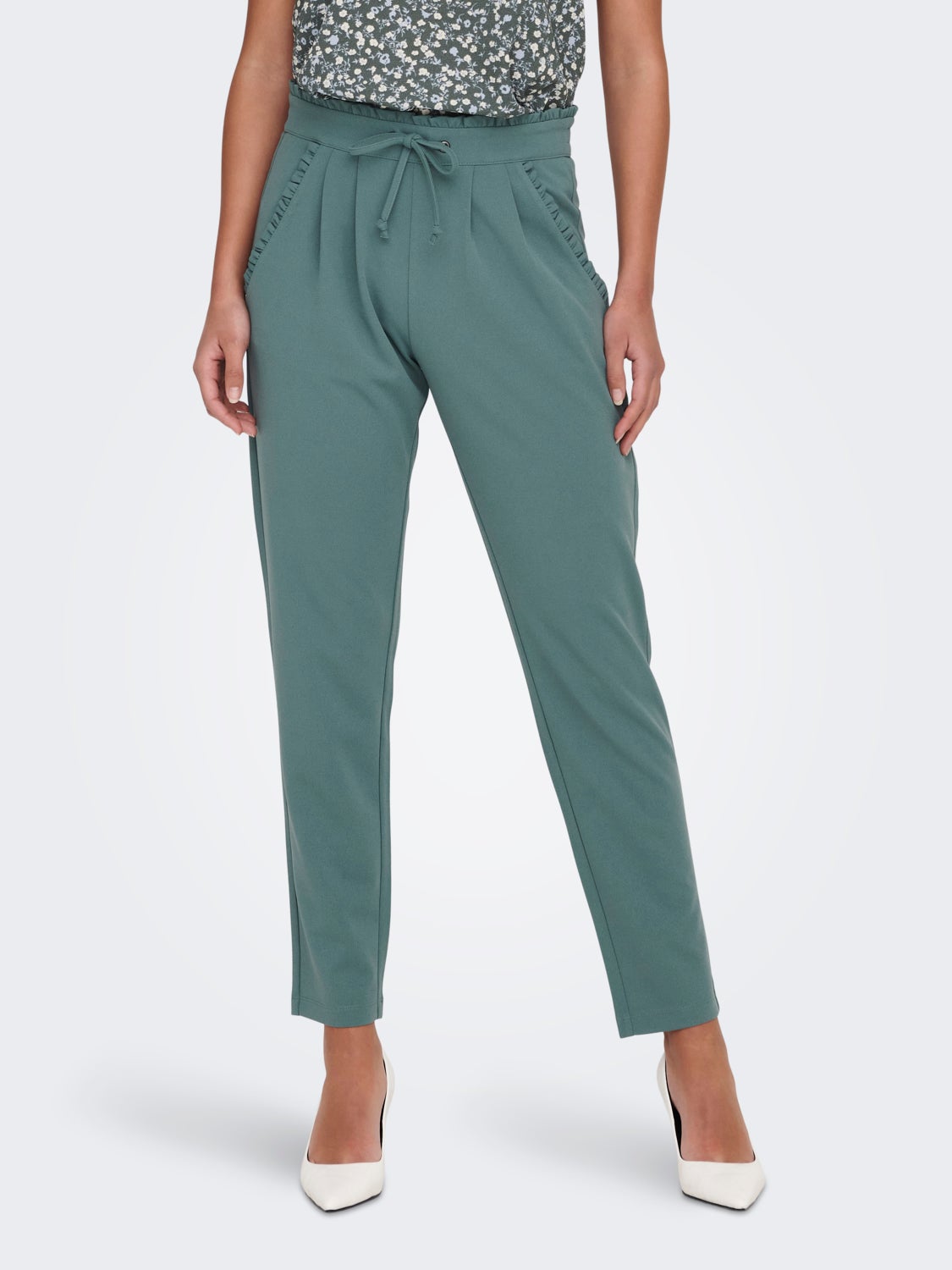 Pants with side pockets