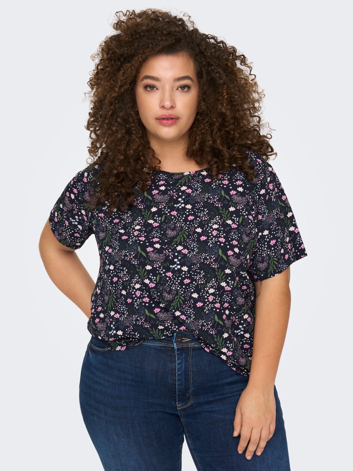 Curvy short sleeve Top