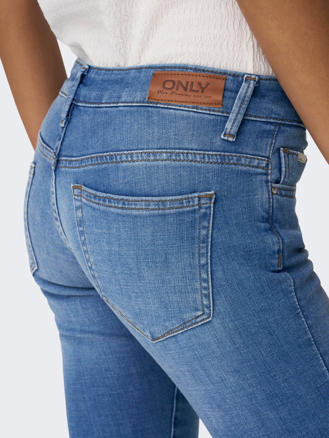 ONLCoral super low-rise jeans