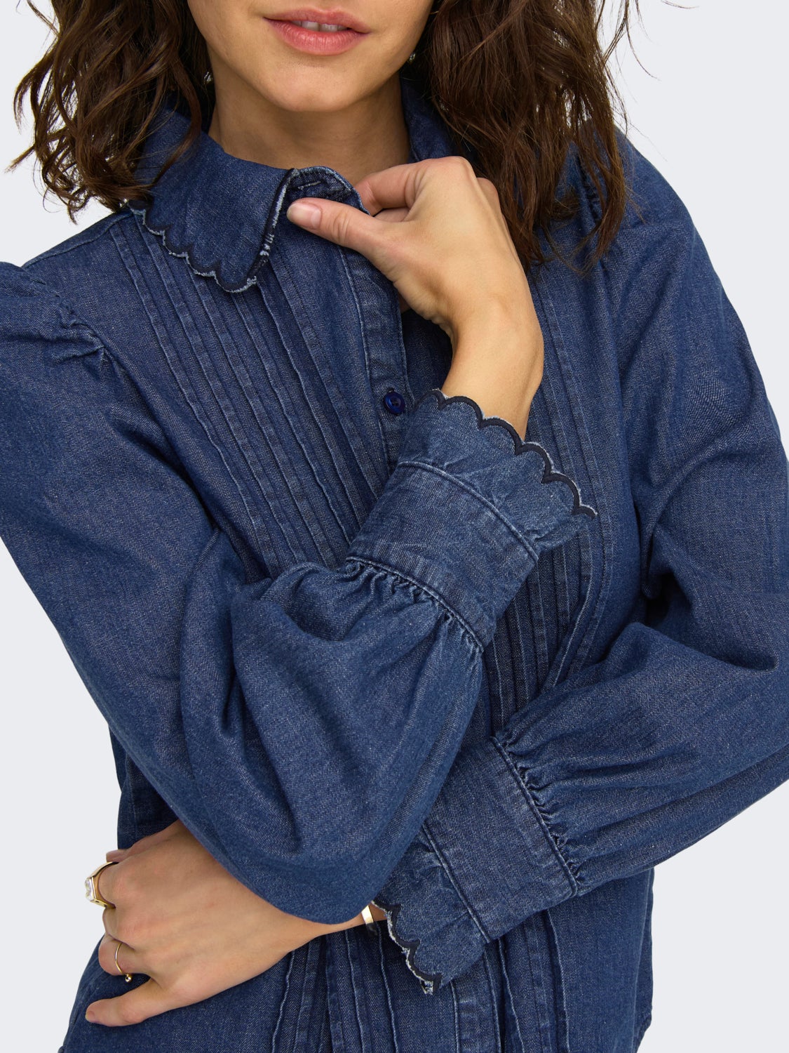 Denim shirt with volume sleeves
