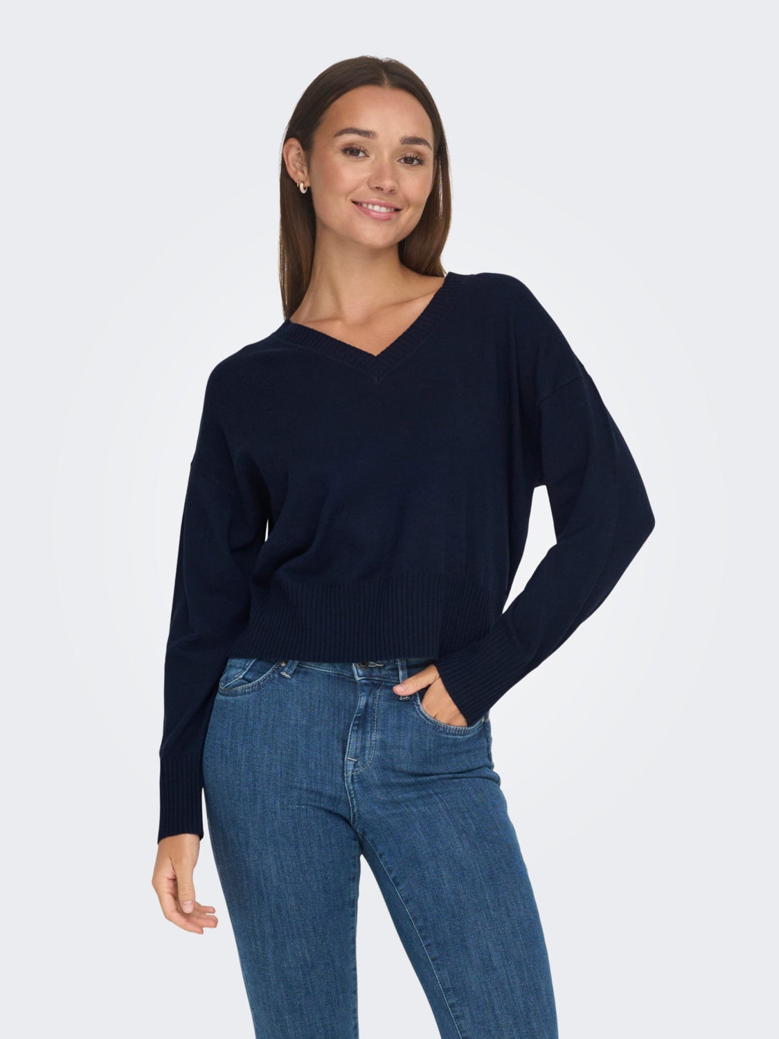 V-neck knitted pullover