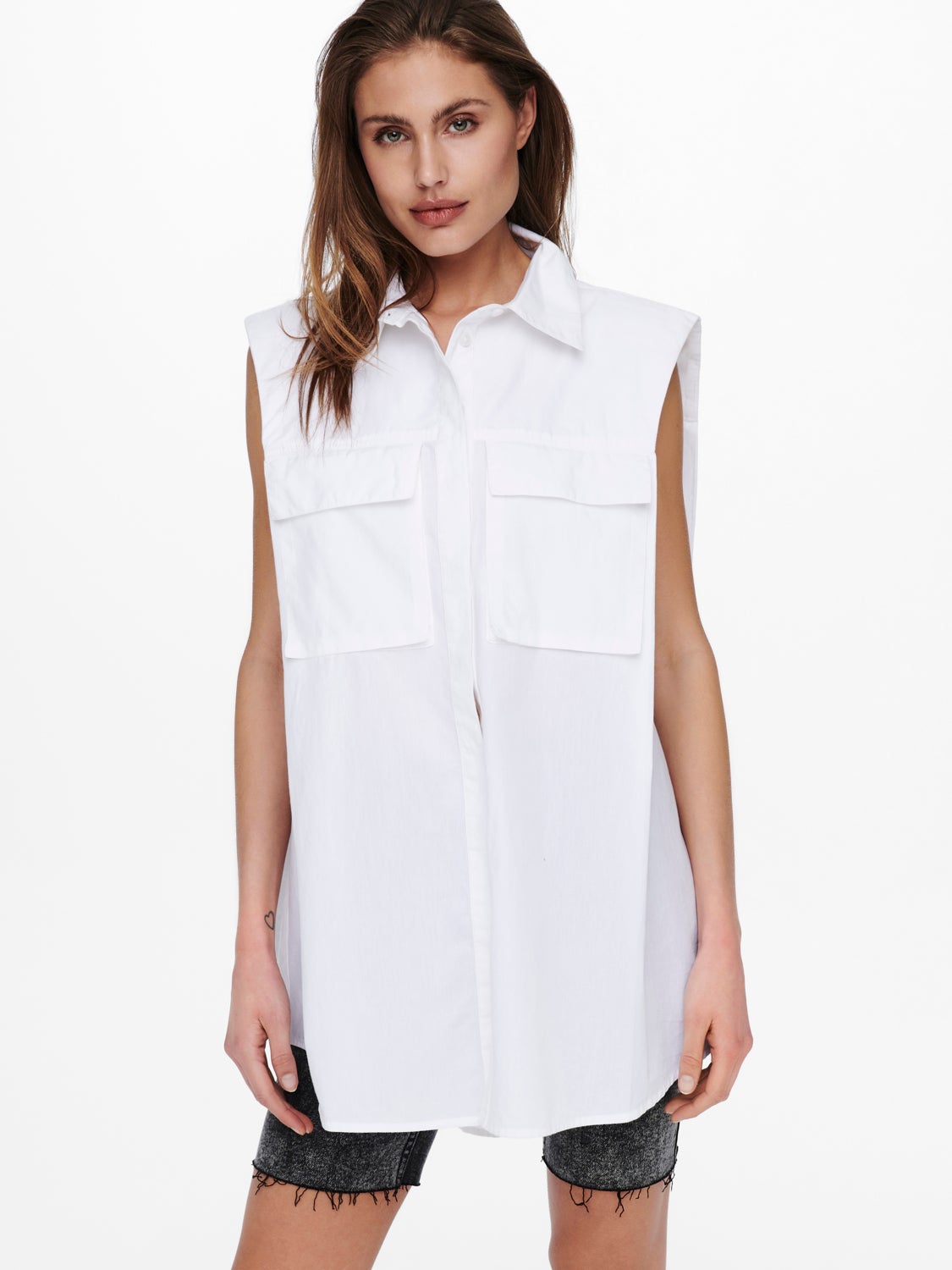 Sleeveless Shirt
