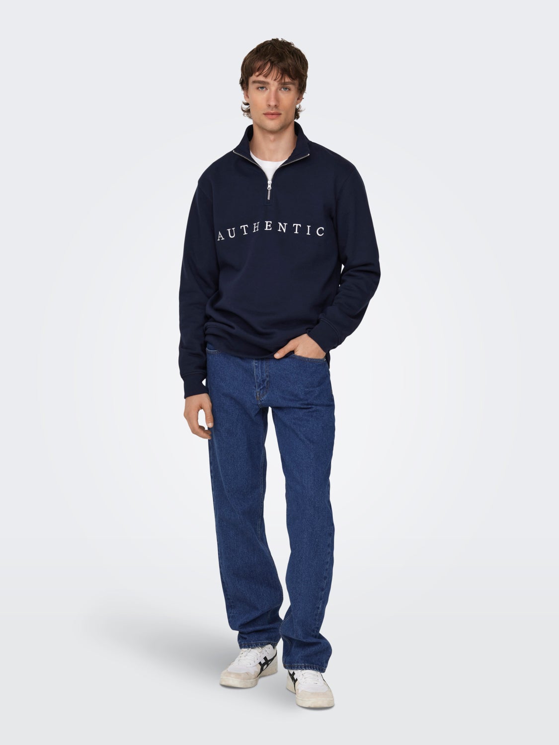 ONSEDGE ORG. STRAIGHT 7901 EY BOX JEANS