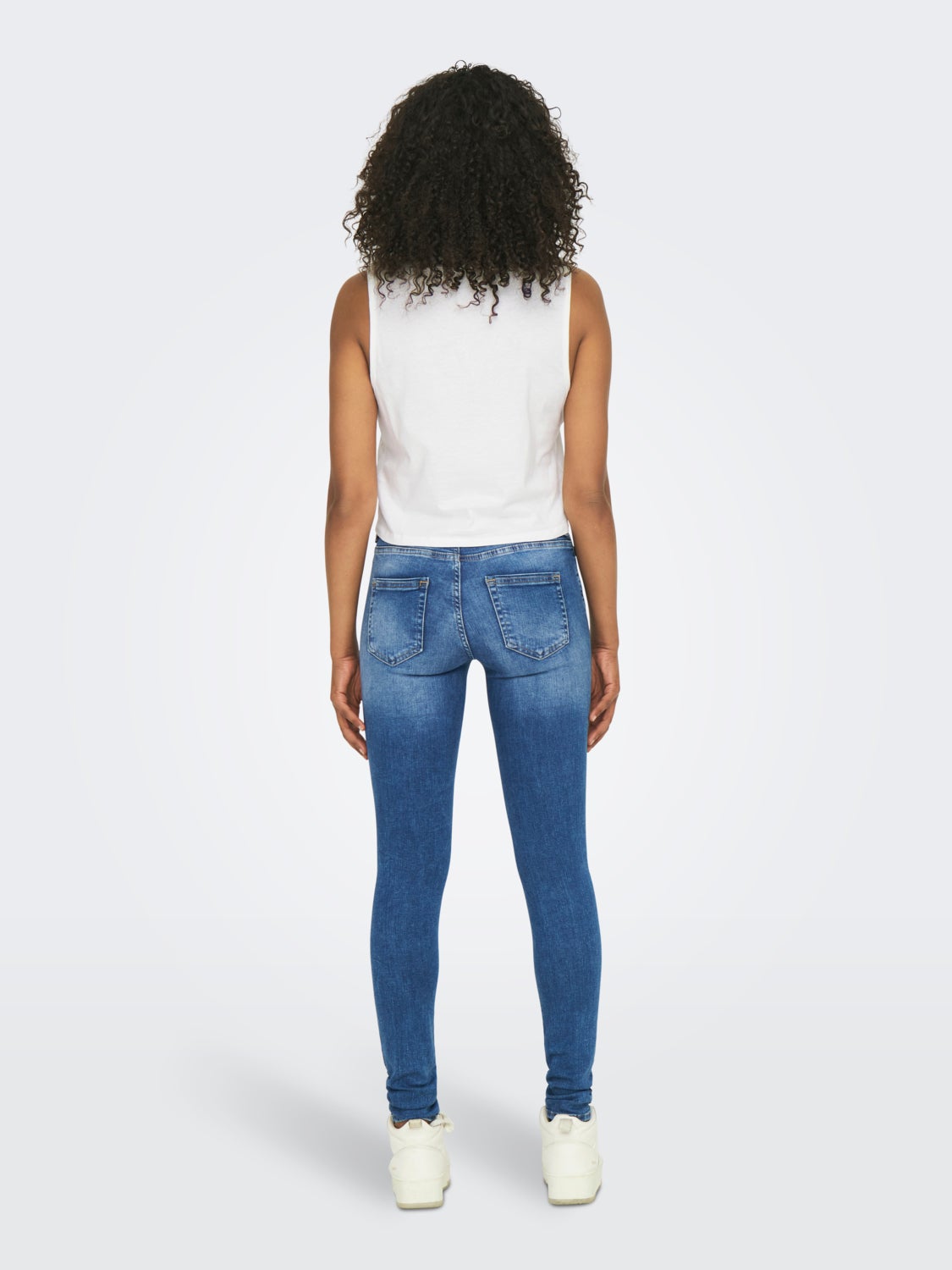 Cropped top with knot detail