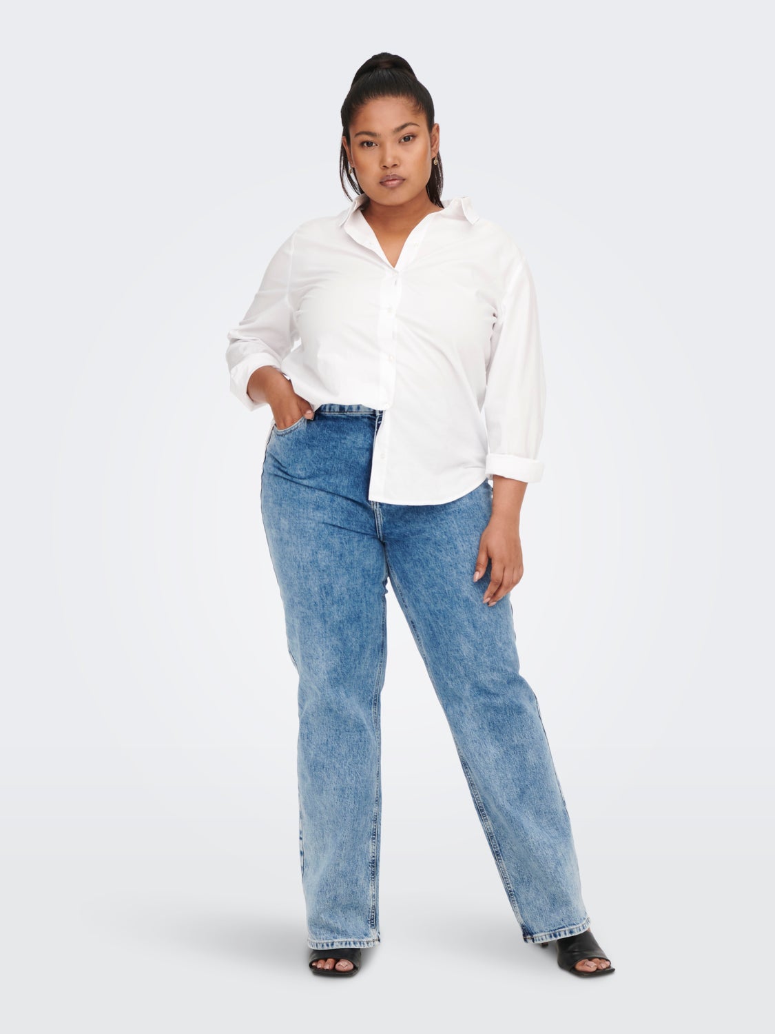 Curvy CARMille high waisted jeans