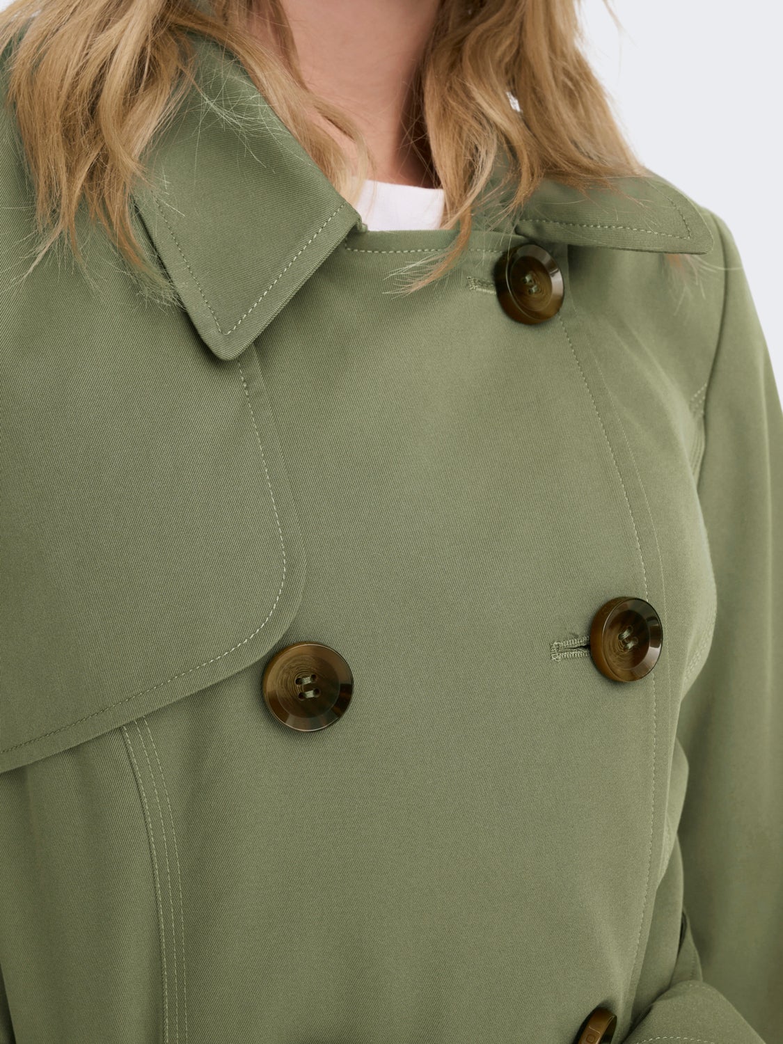 Double breasted Trenchcoat