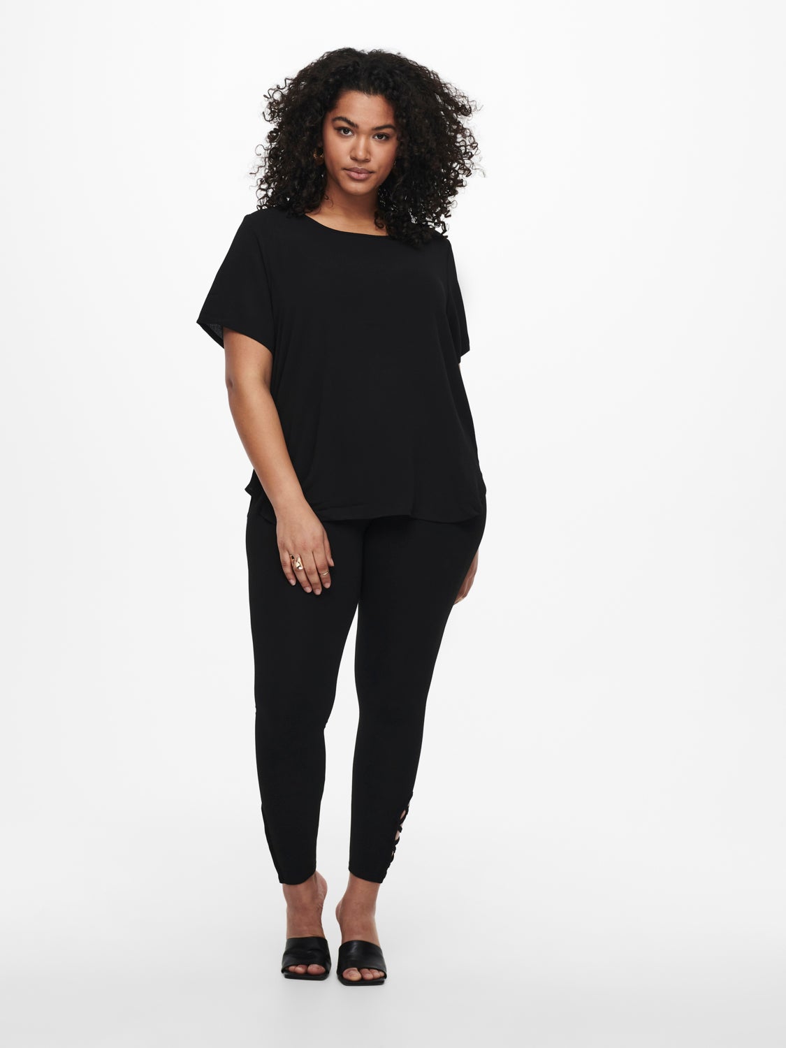 Curvy short sleeve Top