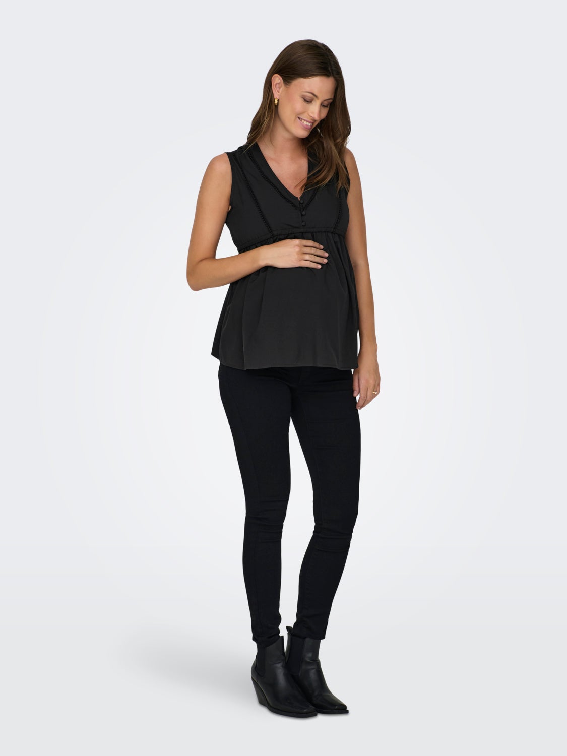 Mama mini v-neck top