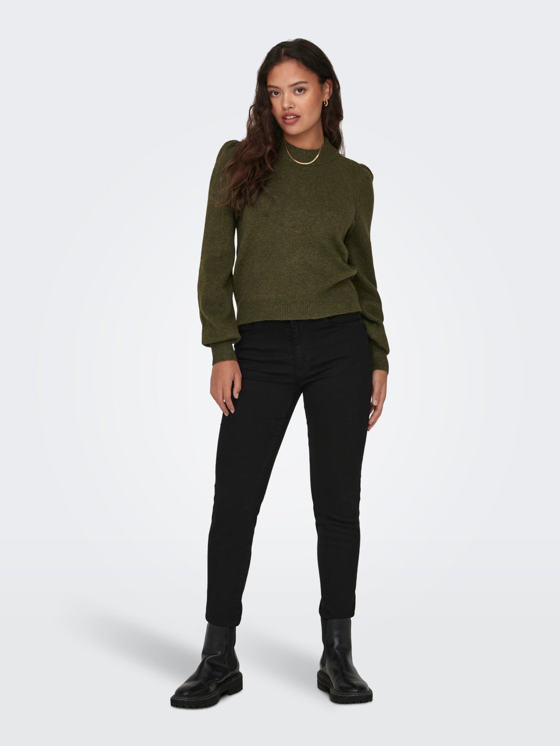 High neck knitted pullover