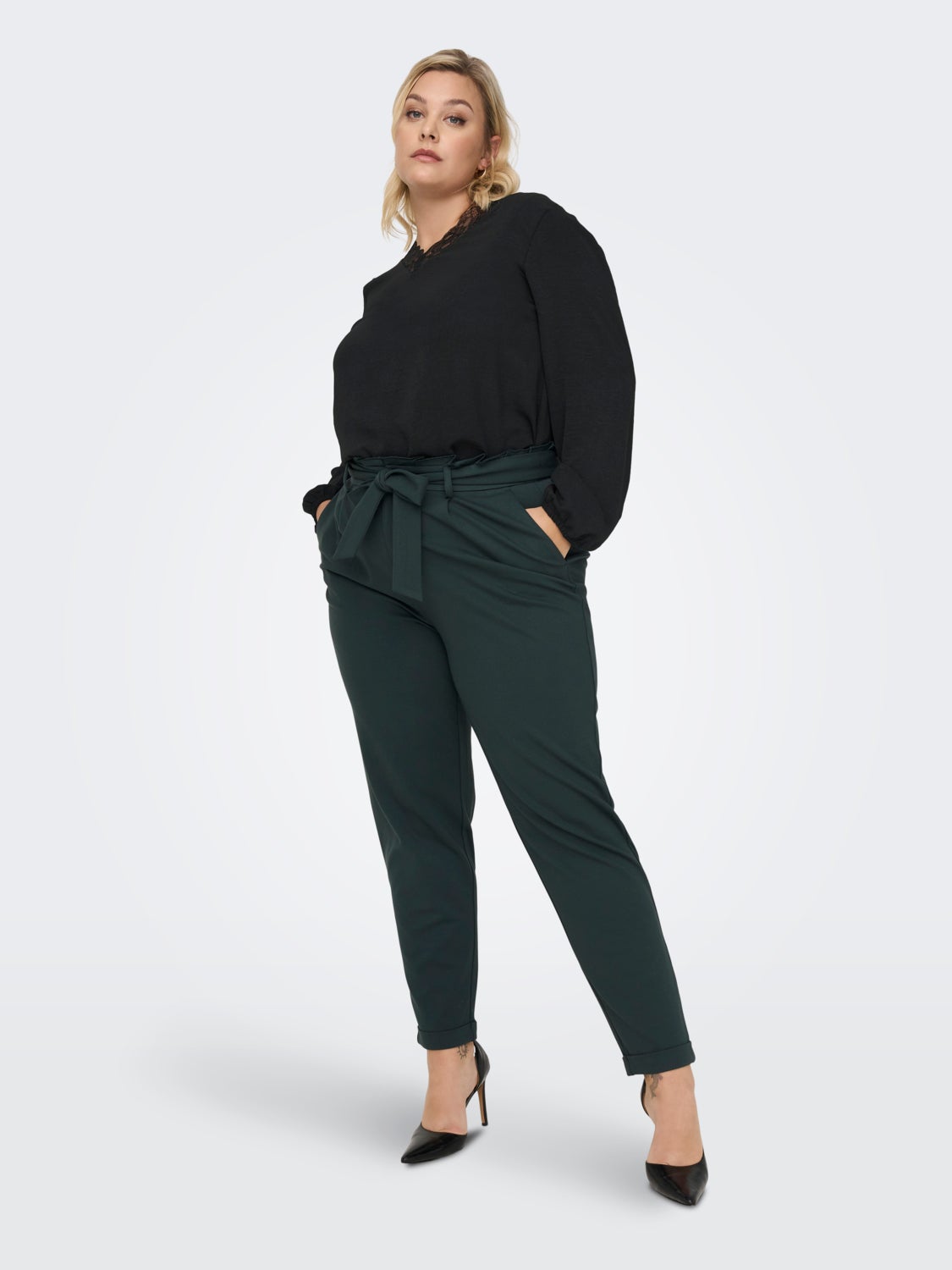 Curvy long sleeve top