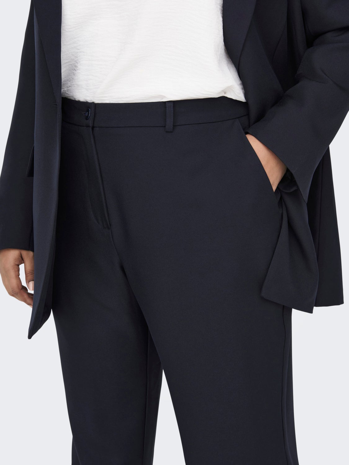 Curvy classic trousers