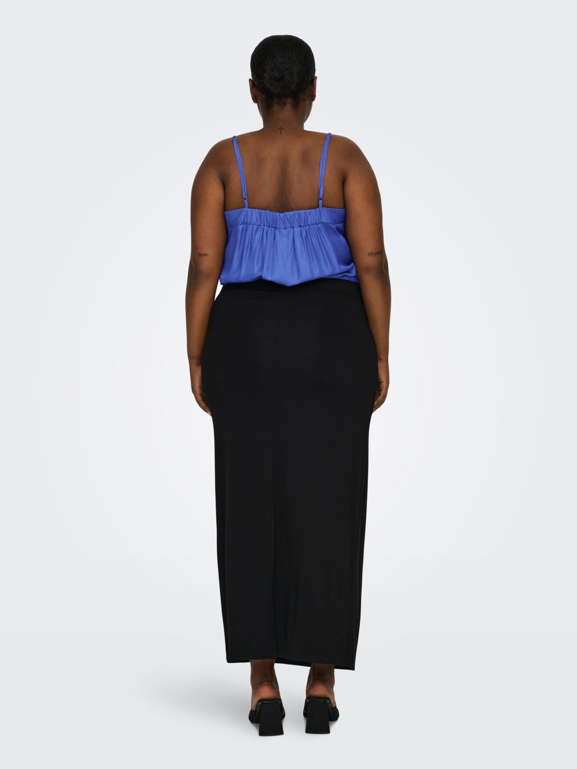 Curvy maxi skirt