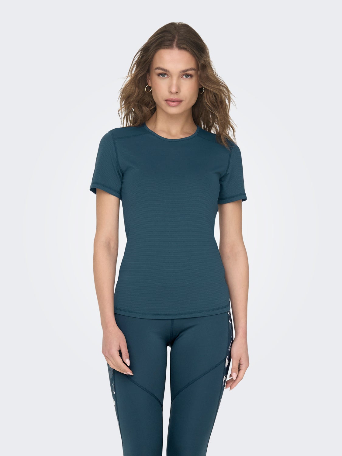 Solid colored Training Tee