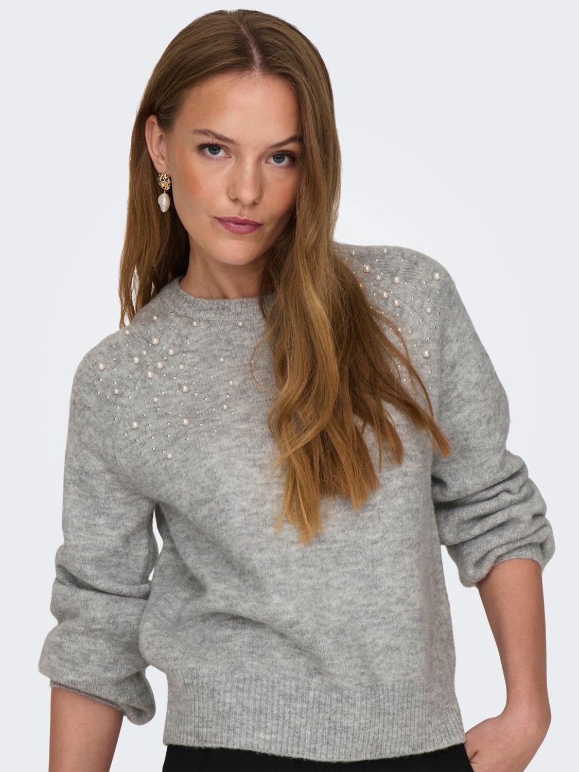 O-neck knitted pullover
