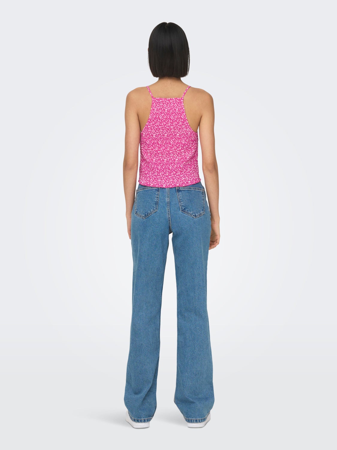 Regular Fit Halter neck Top