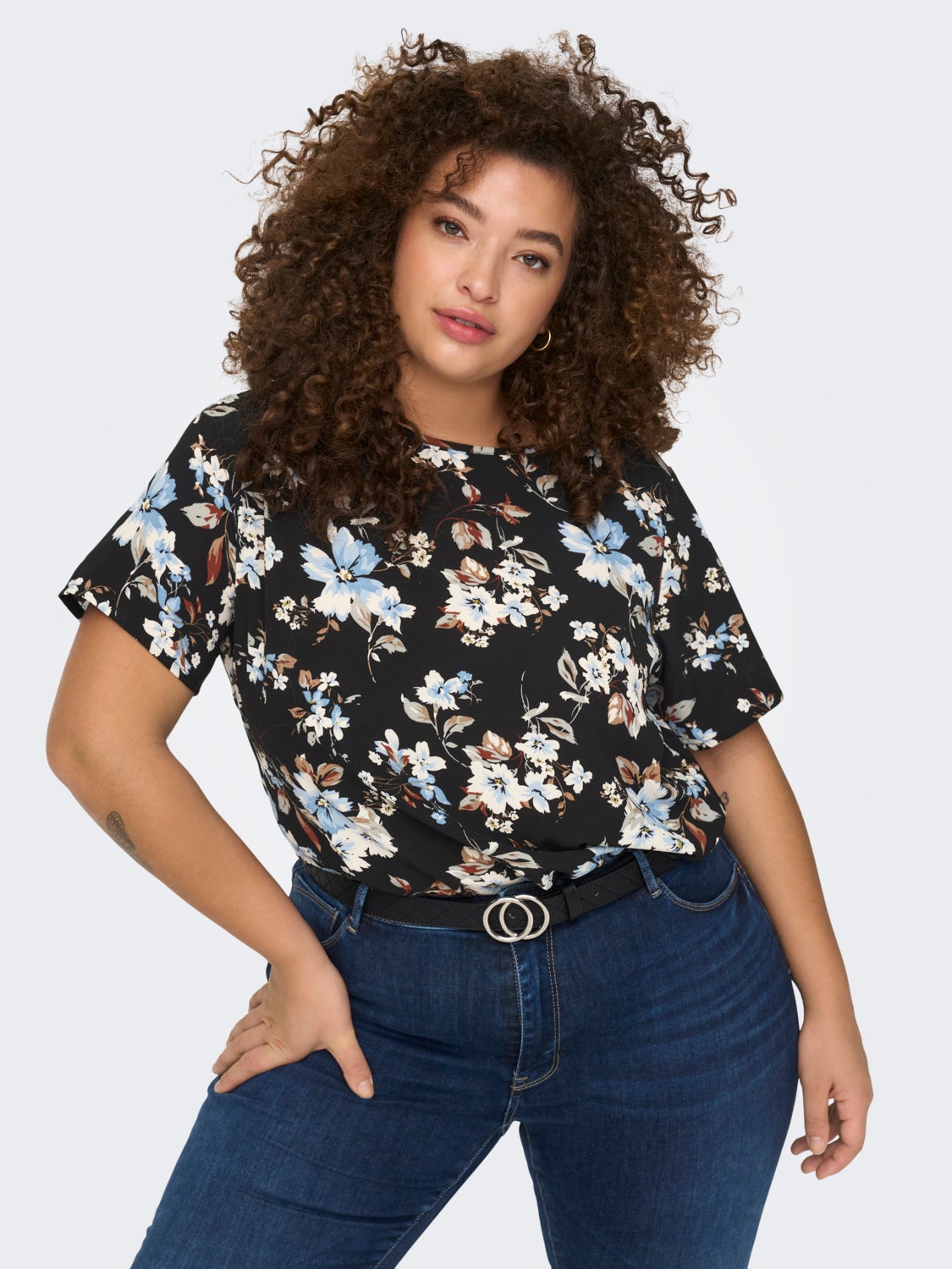 Curvy short sleeve Top