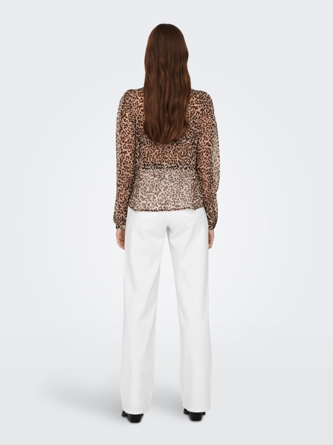 Shirt with china collar