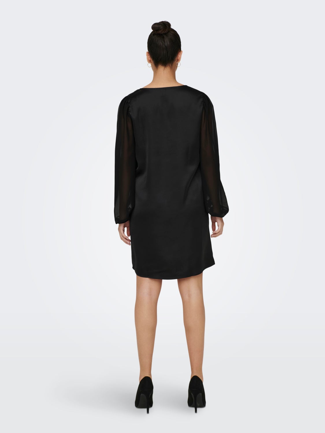 Regular Fit V-Neck Short dress