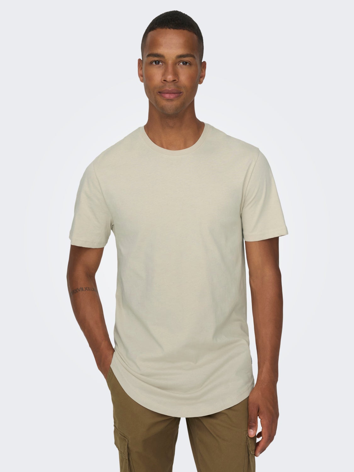 Long o-neck t-shirt