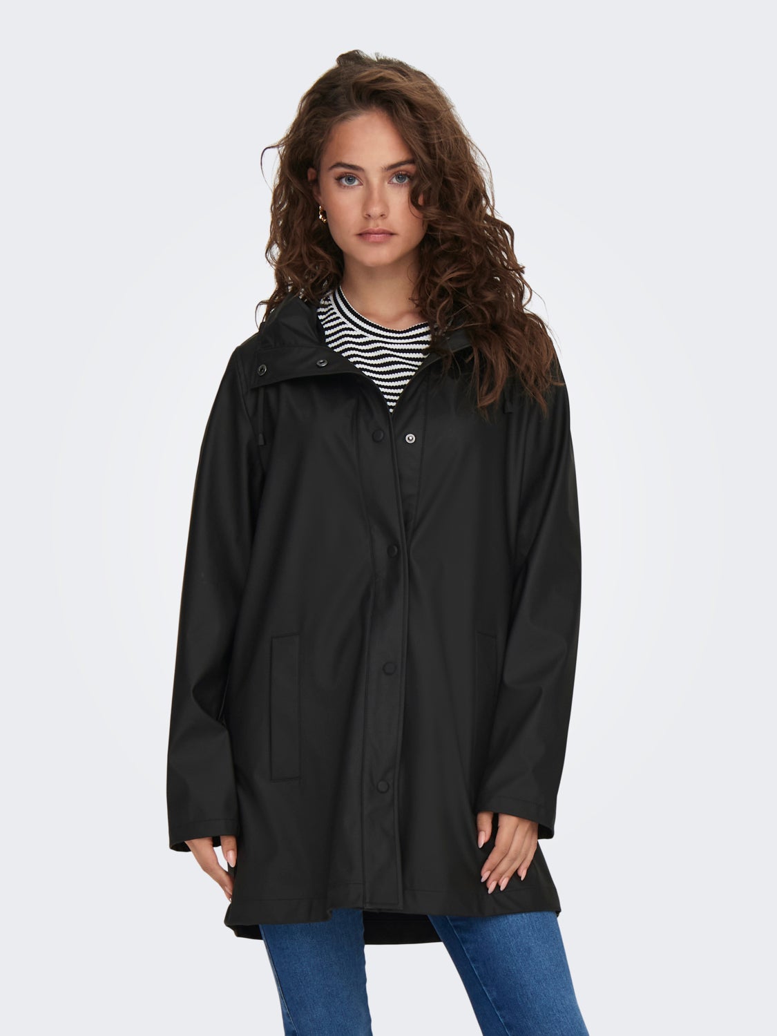 Long rain jacket with buttons