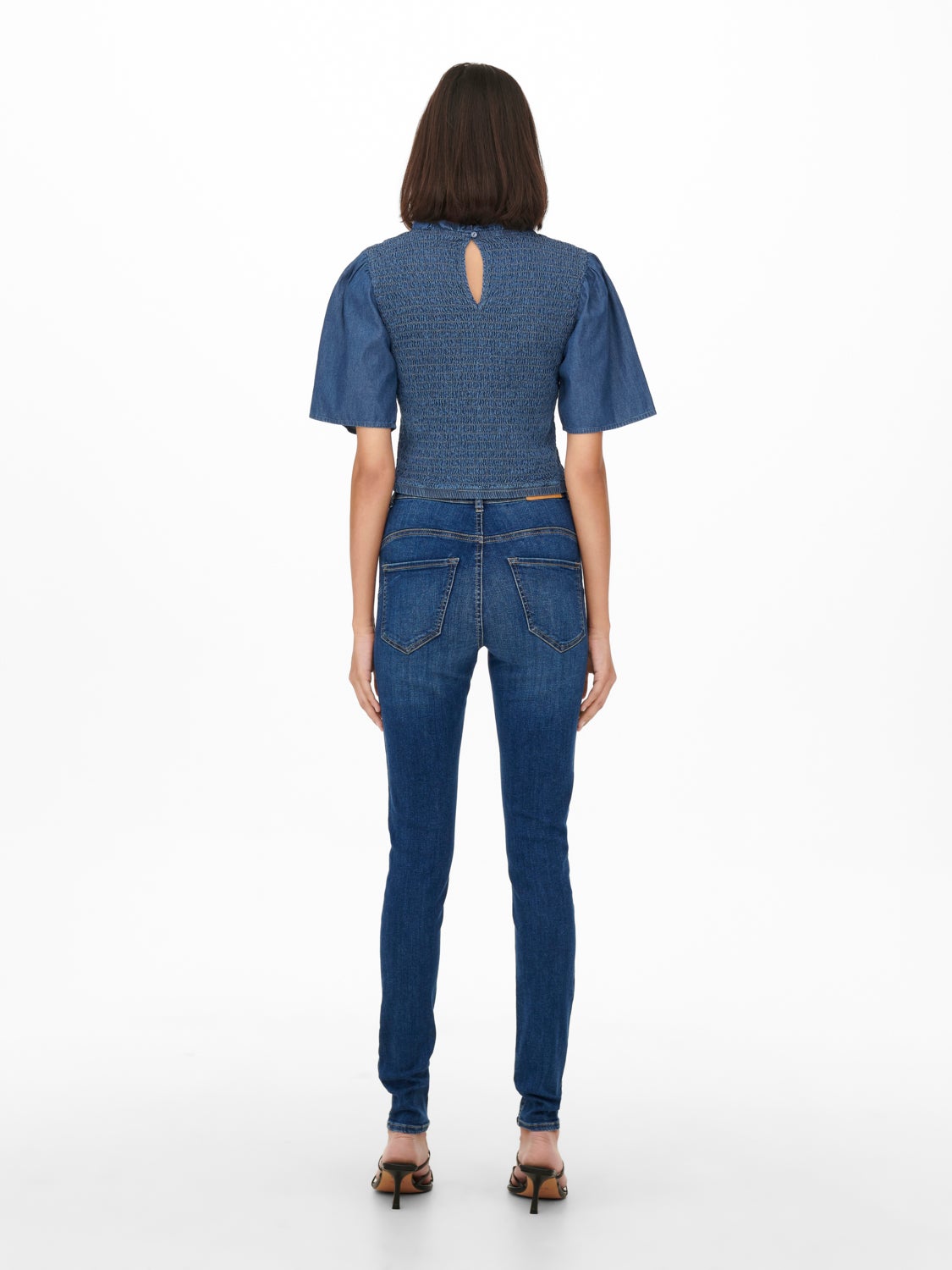 Smock top with o-neck