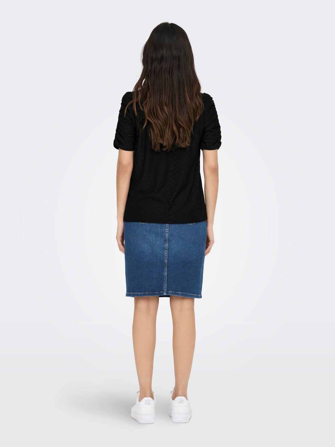 Regular Fit O-Neck Puff sleeves Top