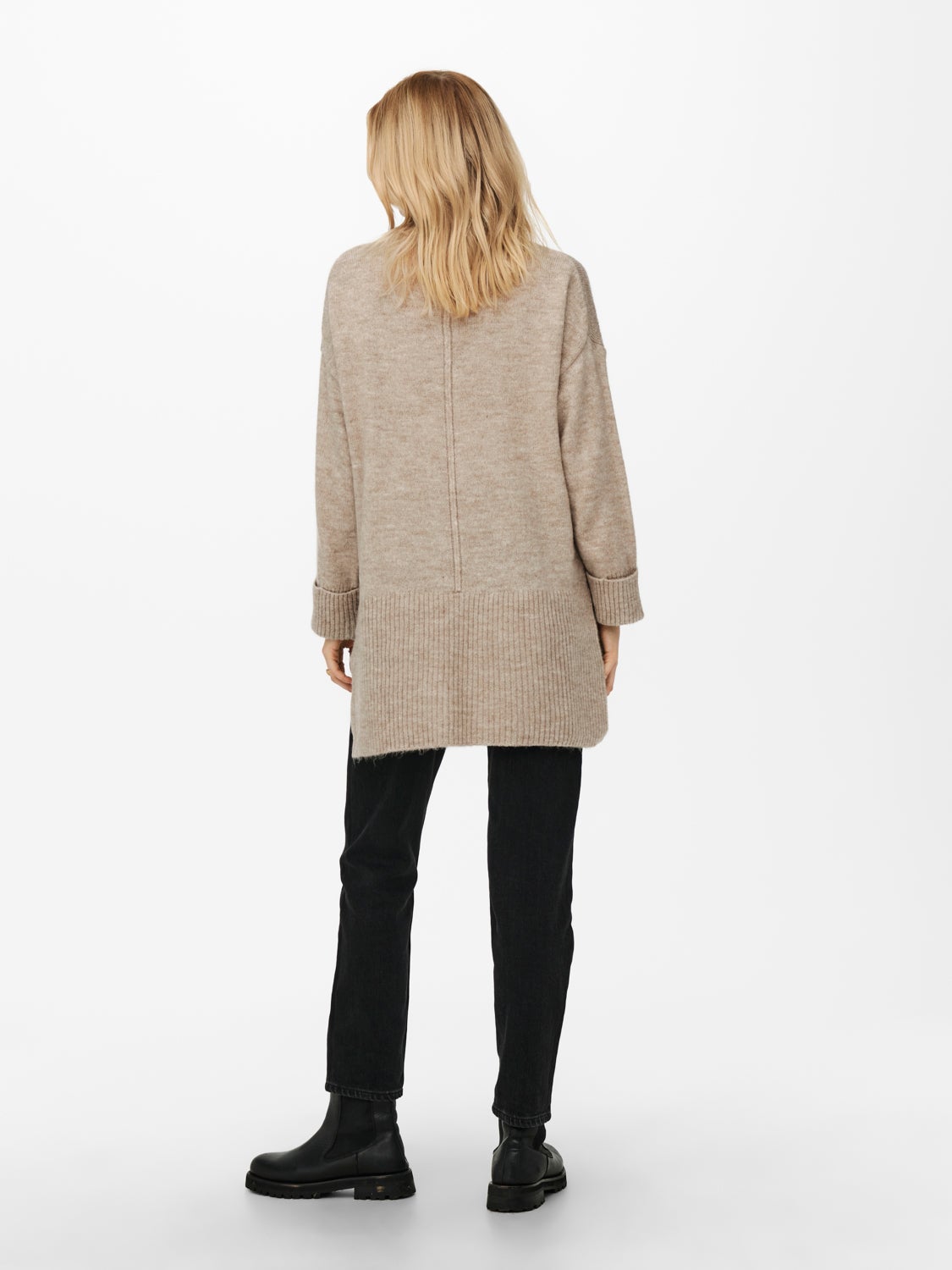 Roll neck Knitted Pullover