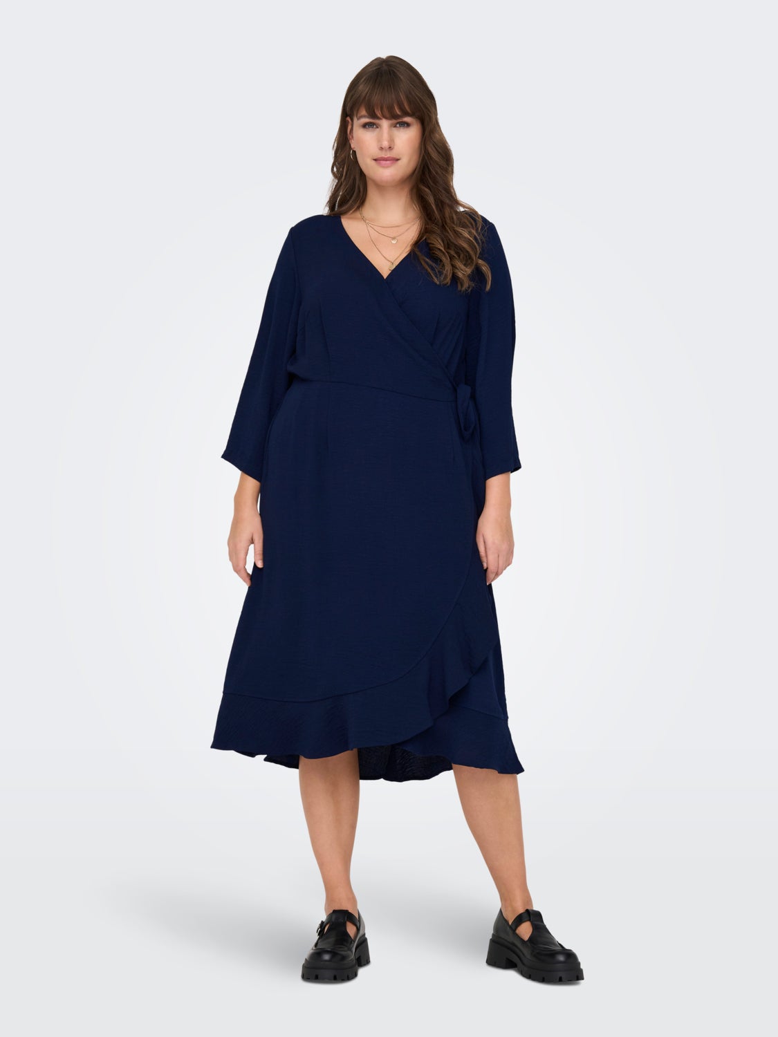 Curvy 3/4 sleeved Dress