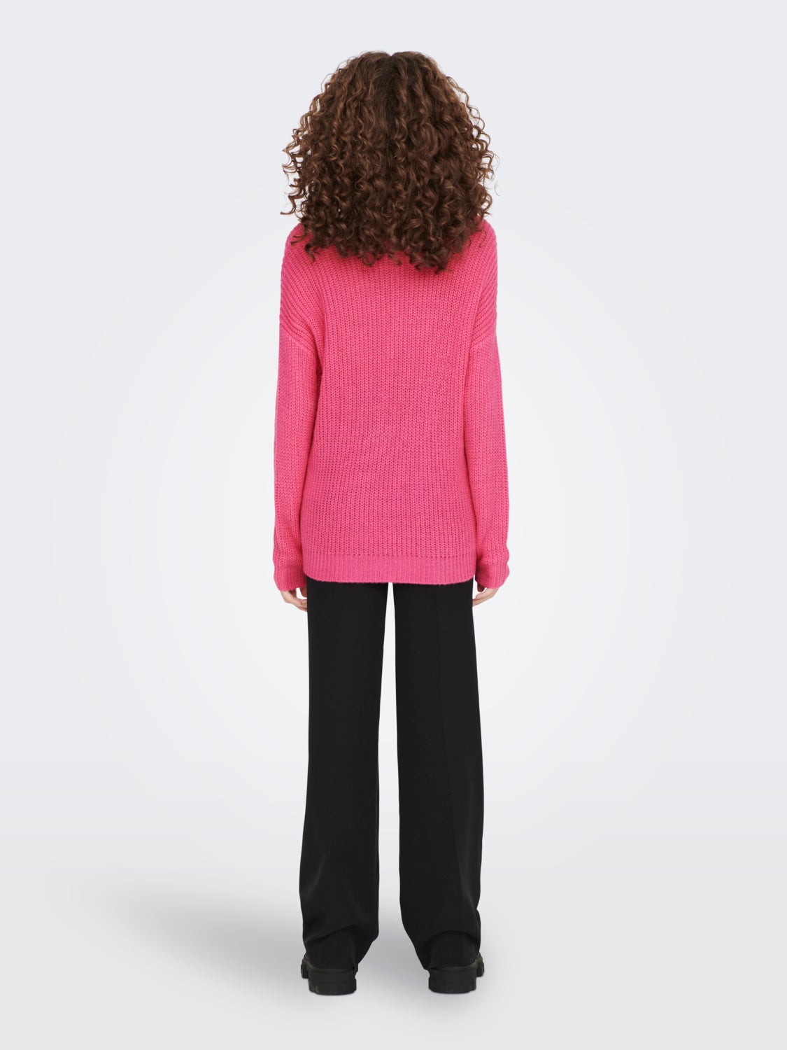 V-neck knitted pullover