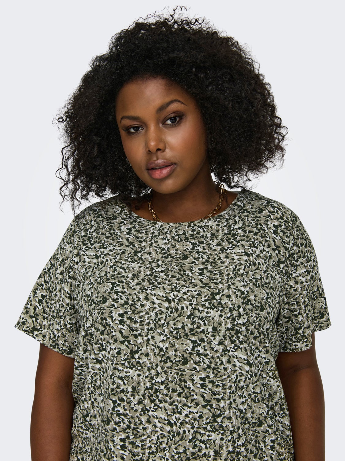 Curvy short sleeve Top