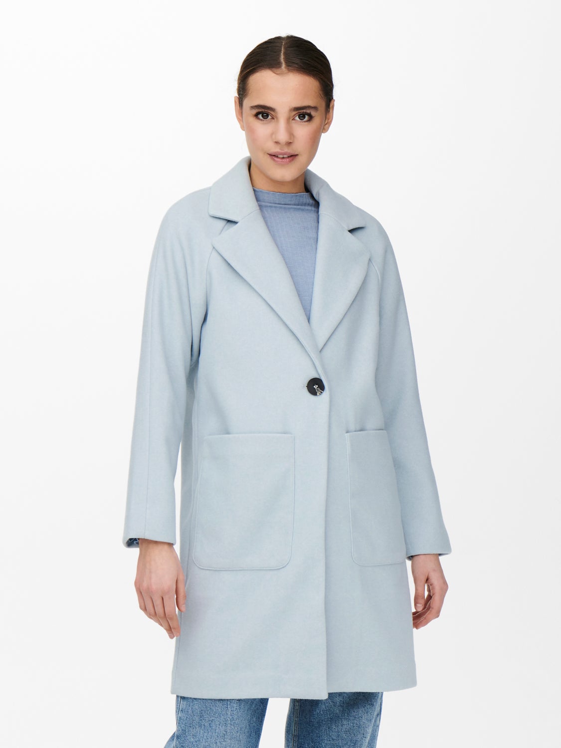 Single button coat